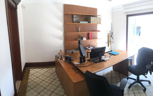 Linda Casa Comercial A Venda No Jardim Europa! - 10065