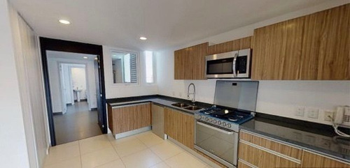 Exclusivo Departamento Con Amplios Espacios Y Amenidades De Primera