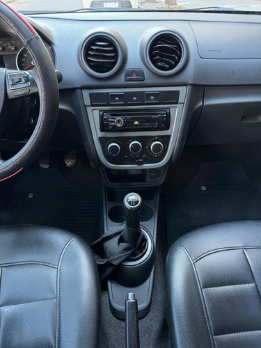 Volkswagen Gol Trend 1.6 Pack Iii 101cv