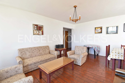 Se Vende Departamento En La Avenida Del Mar