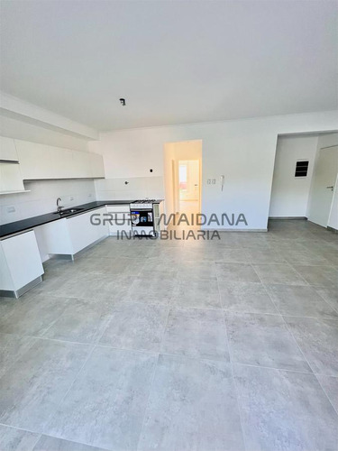Departamento Dos Dormitorios Céntrico - Monte Hermoso
