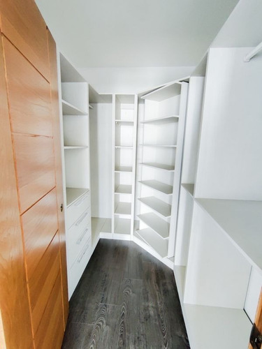 Imagen 8 de 14 de Apartamento Penthouse En Venta En Naco Cercano A Sectores Como Piantini, Serralles, Evaristo Morales, Paraiso, Santo Domingo