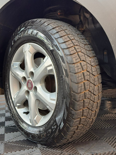 Fiat Strada 1.4 Working Cab. Dupla Flex 3p