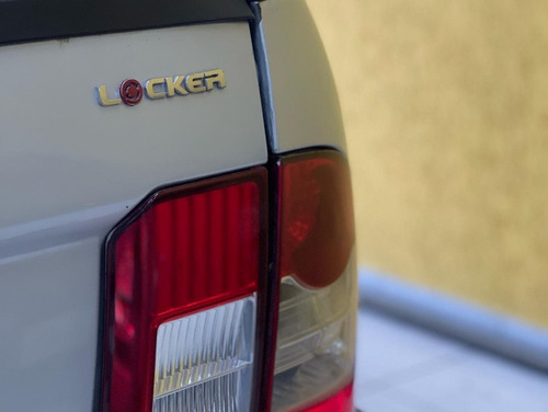 Imagem 8 de 11 de Fiat Strada 2009 1.8 Adventure Locker Ce Flex 2p