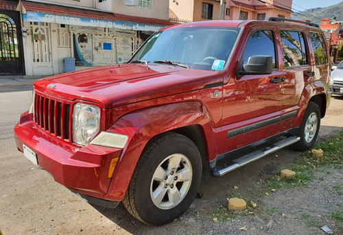 Jeep Liberty Sport 4x4 At