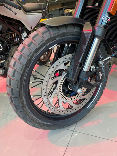 Imagen 13 de 15 de Husqvarna Svartpilen 401 | Financiacion Exclusiva
