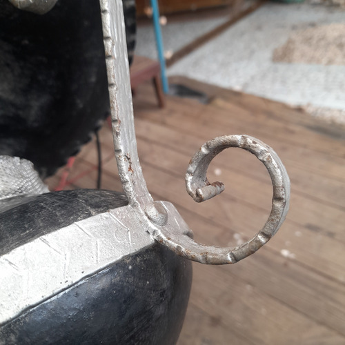 Imagem 10 de 10 de Lustre Antigo Ferro Feito A Mão Rústico Medieval Restauro