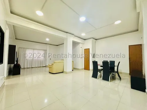Apartamento En Venta Las Acacias
