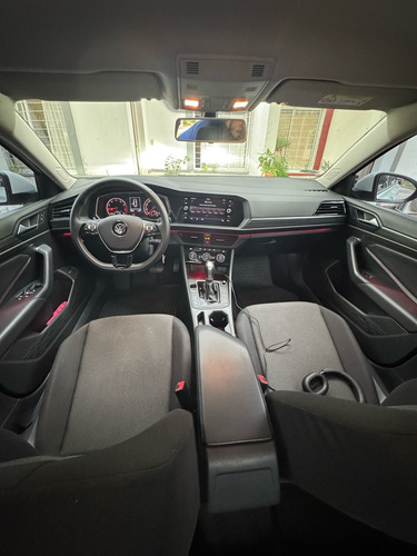 Volkswagen Vento 1.4 Comfortline 150cv At