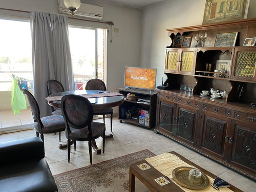 Oportunidad!! Departamento En Venta Tipo Triplex - Centro De Adrogue