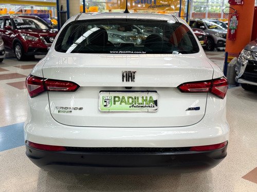 Fiat Cronos 1.8 Precision 16v Flex 4p
