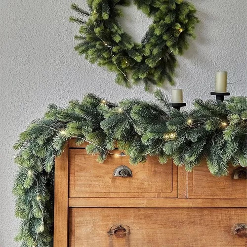 Corona De Navidad Con Hojas De Pino De Mimbre Sintético