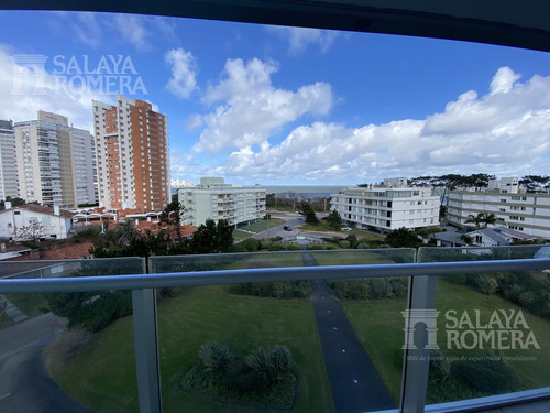 Departamento - Playa Mansa