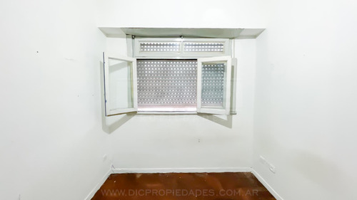 Casa 4 Dormitorios Venta - Florida Mitre/este