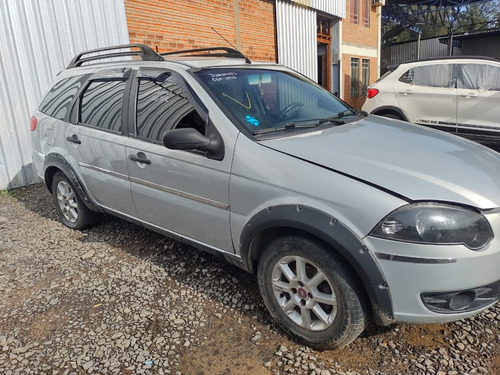 Imagem 3 de 6 de Sucata Fiat Palio Attrac 1.4 2013/2014 Flex
