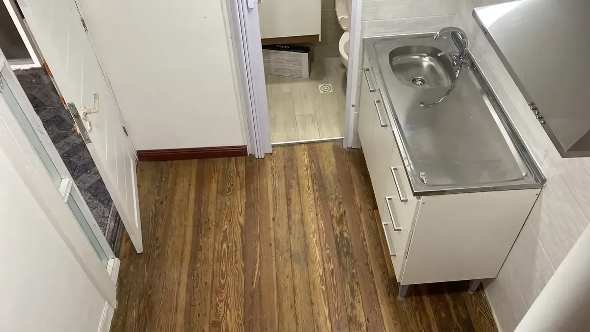 Duplex, A Pasos De Av Libertador, Sin Gastos Comunes · Foto 3