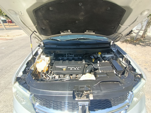 Dodge Journey 2.4 Sxt 7 Pas At
