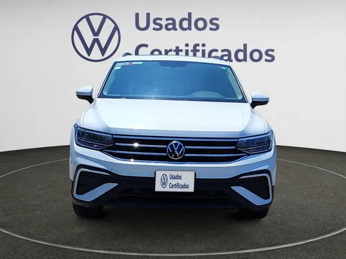 Volkswagen Tiguan 5p Comfortline L4/1.4/T Aut