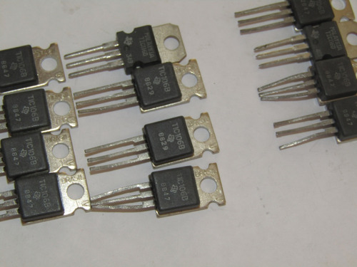 Tic 106b  Transistor Original  ( 12 Peças) Novos