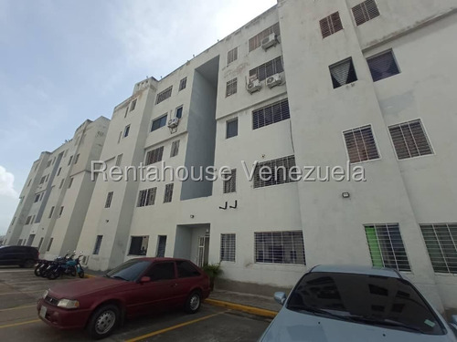 Luis Quiroz Vende Apartamento Paraparal Los Guayos 65 Mtrs2 Piso Bajo Pozo A/a Vigilancia 24/7 Lq 25-23330