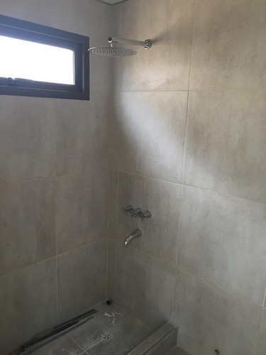 Imagen 4 de 14 de Casa En Barrio Pórtico Del Sol 2
