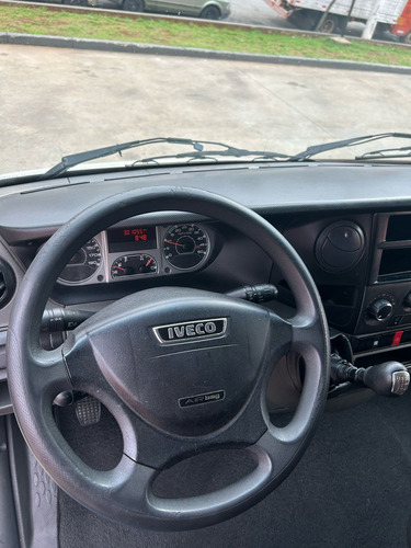 Iveco Daily City 30s13 2019 Teto Alto Completa