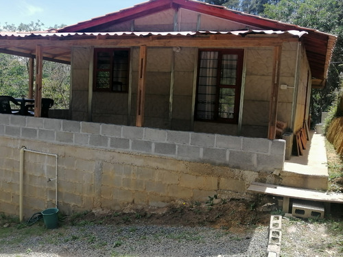  Vendo Casa Vereda El Rosario, Guarne 