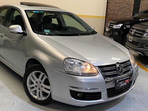 Volkswagen Vento 2.5 Luxury Wood Tiptronc 2007