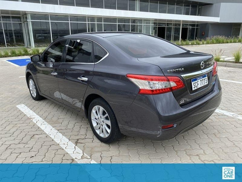 Nissan Sentra Advance Manual 1.8 2015