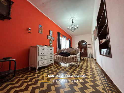 Casa Con Depto 2 Dormitorios Barrio Sarmiento Lujan