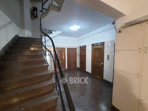 Av. Rivadavia Al 2000 - 51 M2 2 Bauleras Impecable
