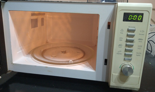Horno A Microondas Con Grill Philco Mpg 8226