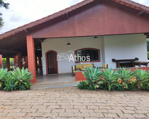 Imagem 2 de 30 de Casa Em Chacara No Recanto Das Flores, 3 Suites, Sala Ampla, Cozinha Integrada, Avarandada, Entrada Independente, Frente Para Lago, Campo De Bocha - Ch00323 - 71014305