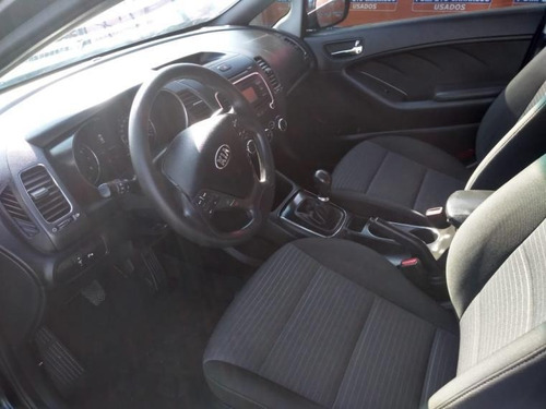 Kia Cerato Ex 1.6l 6mt Ac 2018