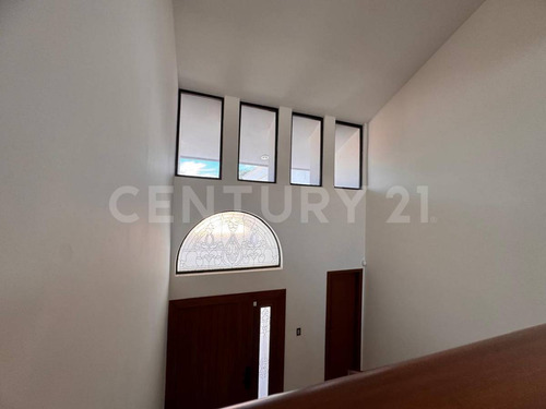 Casa En Venta En Las Quintas
