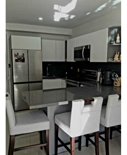 Vendo Apartamento 77m2 Valle Alto 7847