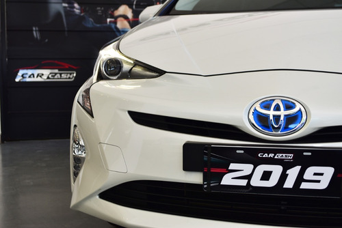 Imagen 2 de 15 de Toyota Prius 1.8 Hybrid - Car Cash