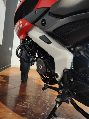 Bajaj Rouser Ns 160