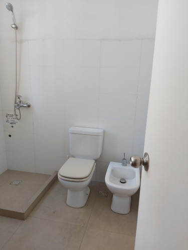 Casa Para Empresa , Varios Rubros