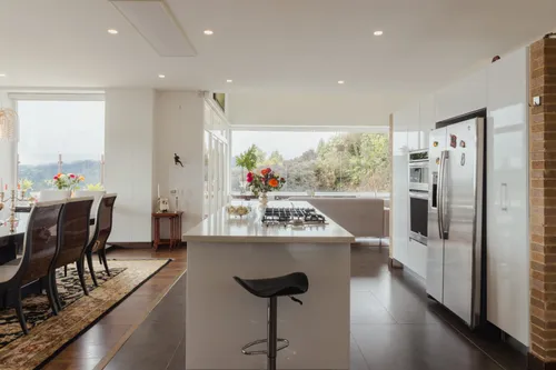 Casa En Venta En La Calera. Cod V7487