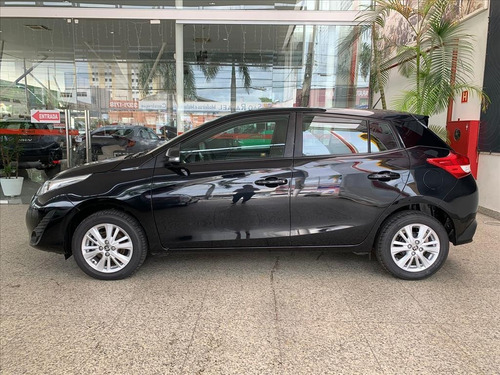 Imagem 3 de 15 de Yaris 1.3 16v Flex Xl Manual