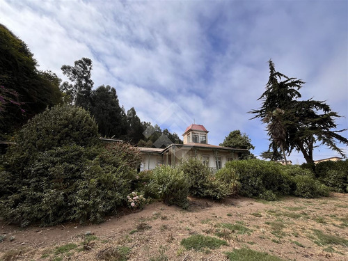 Casa En Venta De 6 Dorm. En Puchuncaví