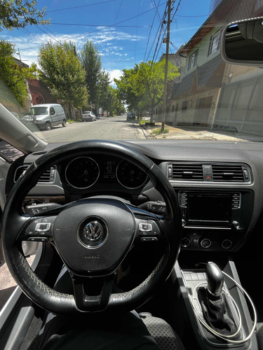 Volkswagen Vento 1.4 Comfortline 150cv At
