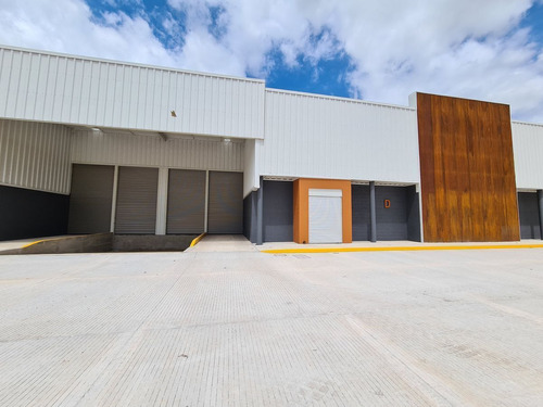 Bodega De 600 M2 En Renta Al Poniente De La Ciudad