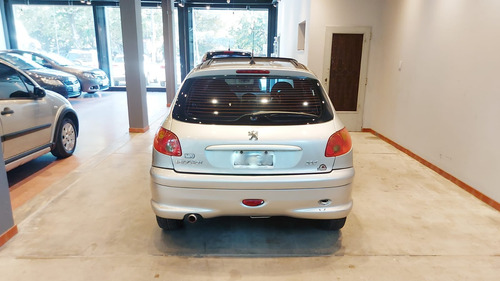 Peugeot 206 1.6 Quicksilver