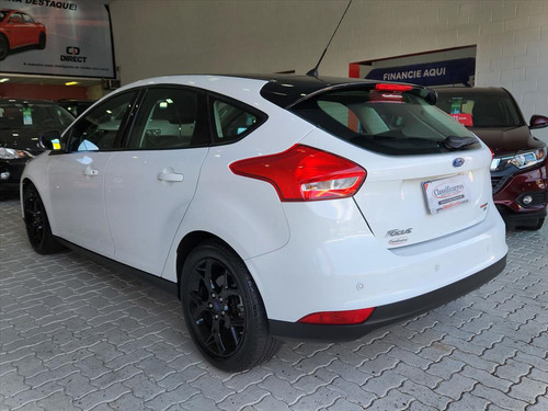 Ford Focus 2.0 SE 16V FLEX 4P POWERSHIFT