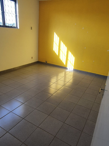 Imagem 13 de 14 de Conjunto Comercial Com 12 Salas E Estacionamento