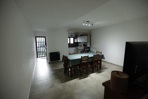 Imagen 5 de 30 de Alquilo Duplex 3 Dormi C/ Patio Santa Genoveva Neuquén