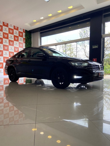Imagem 12 de 12 de Vw Jetta 1.4 Turbo 250 Tsi Comfortline 2018 Teto Solar