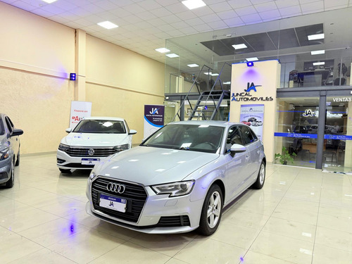 Audi A3 1.2 Tfsi Attraction 105 Hp 5p At